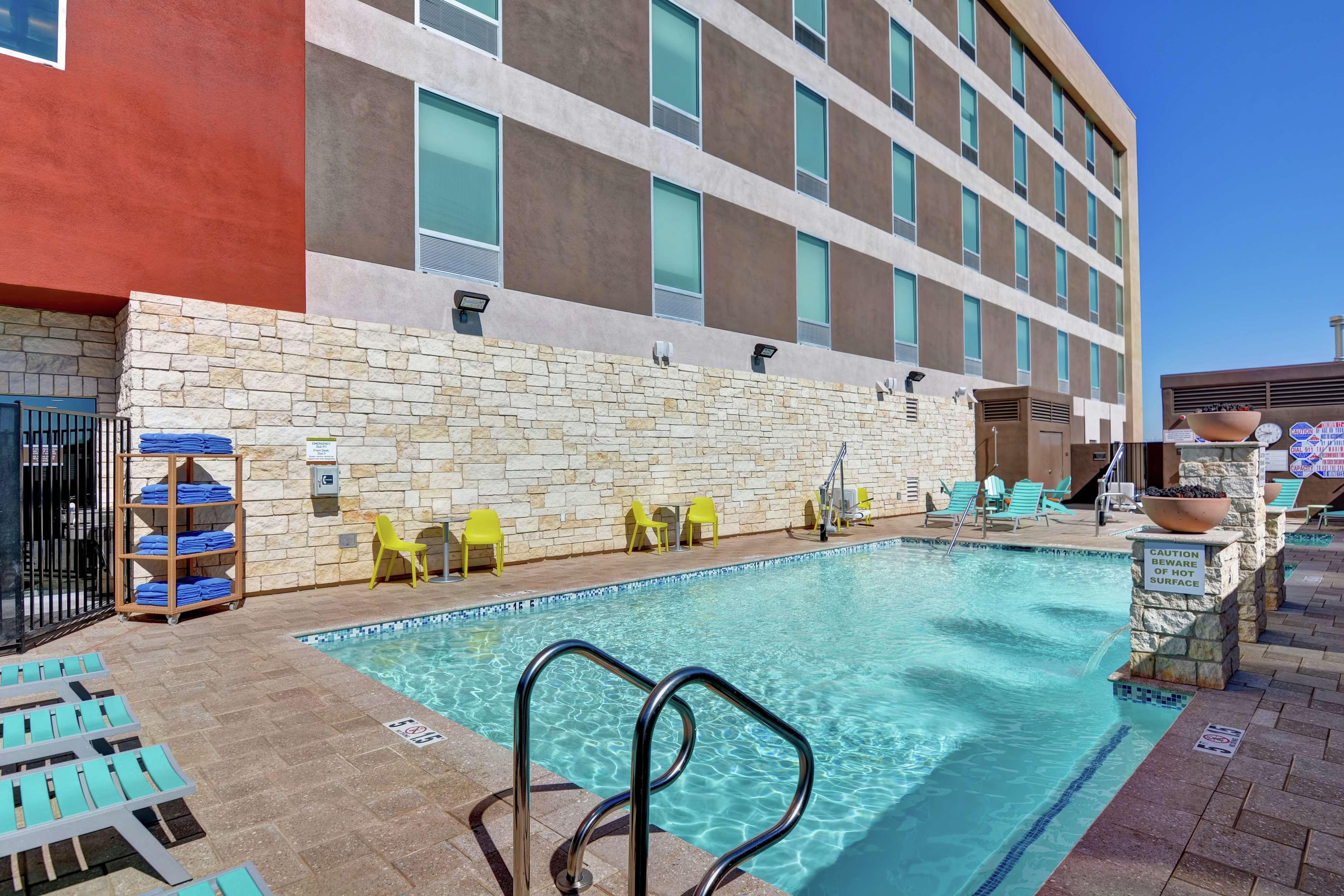 Home2 Suites By Hilton Las Vegas Strip South Extérieur photo